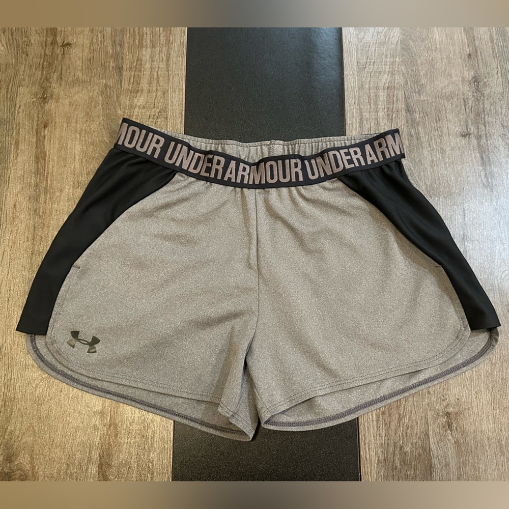 Under Armour HeatGear Loose Fit Athletic Running Shorts Size Medium
